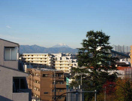 日当たりがよくて、絶景のお部屋です！　富士山もくっきり！