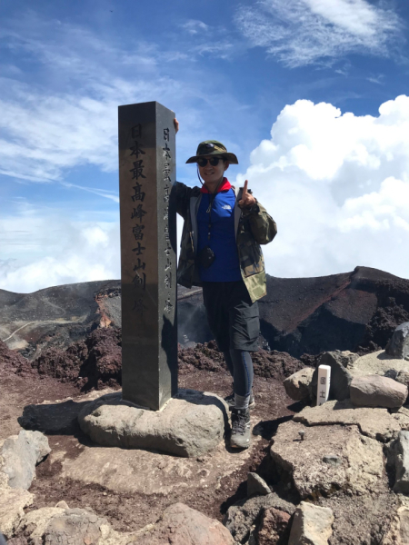 登山も好きです。頂上に着いた時の達成感がたまりません。富士山はコロナ過前に3年連続登頂しました！