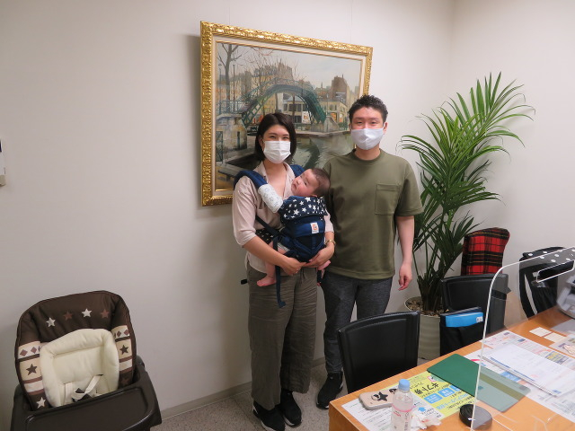 当店にてご家族で記念撮影