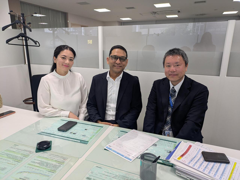 S様ご夫婦と担当営業