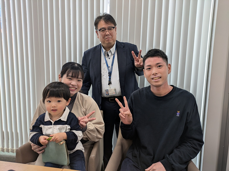 取引先の銀行にて...