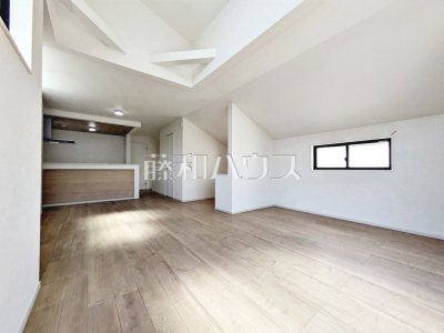 【成田東2丁目 全2棟 新築分譲住宅】のイメージ2