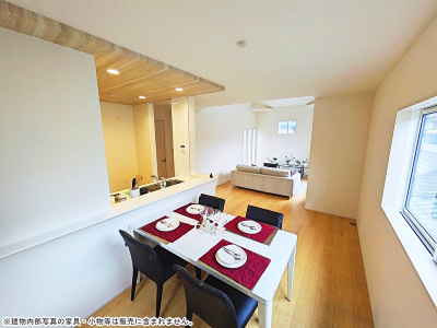 【新座市片山3丁目 全1棟 新築分譲住宅】のイメージ1