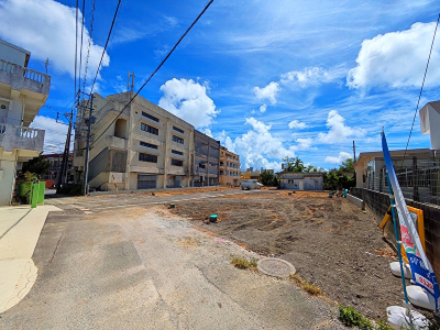 【沖縄市南桃原 全7区画 建築条件付売地】のイメージ1