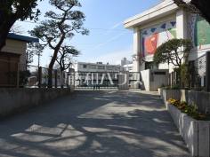 世田谷区立玉川小学校 世田谷区立玉川小学校