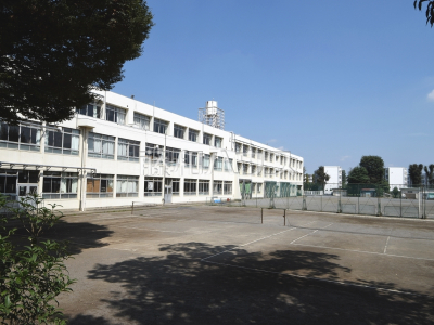 中学校(公立) 中学校(公立)