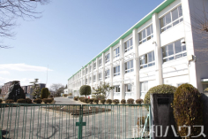 春日井市立藤山台中学校 春日井市立藤山台中学校