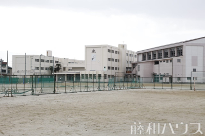 中学校(公立) 中学校(公立)