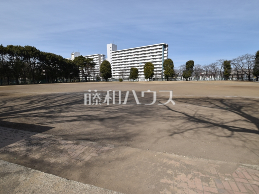 萩山公園グラウンド