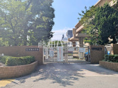 福岡市立堅粕小学校 福岡市立堅粕小学校
