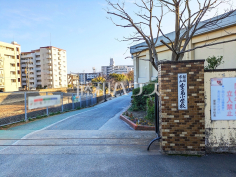 福岡市立室見小学校 福岡市立室見小学校