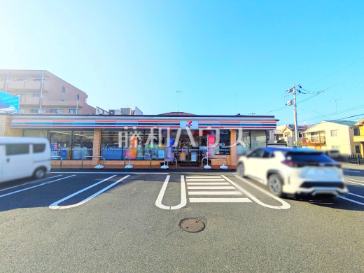 セブンイレブン 八王子綾南店