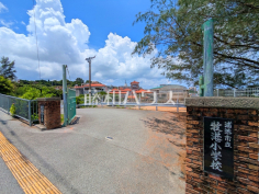 牧港小学校 牧港小学校