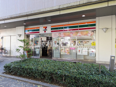 セブン-イレブン 東伏見駅南口店 セブン-イレブン 東伏見駅南口店
