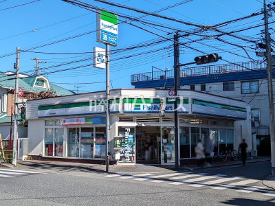 コンビニ コンビニ