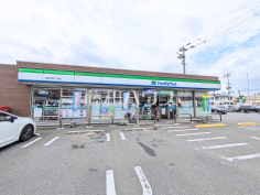 ファミリーマート今宿三丁目店 ファミリーマート今宿三丁目店