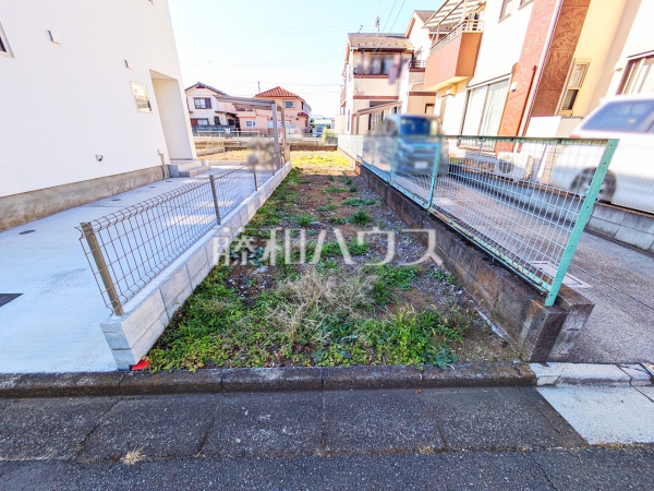 5号地 現地写真(路地状部分入口) 【小平市小川町1丁目】 5号地 現地写真(路地状部分入口) 【小平市小川町1丁目】