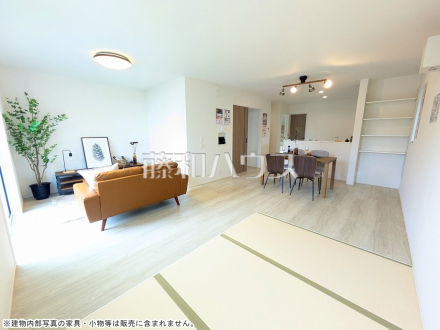 1号棟 リビング 【春日井市坂下町2丁目】/撮影日2026/09/18