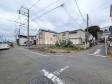 接道状況および現場風景 【日野市旭が丘1丁目】 接道状況および現場風景 【日野市旭が丘1丁目】