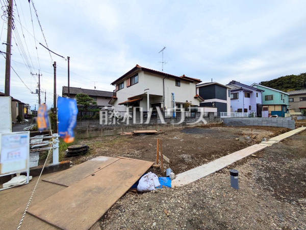 2号地 現地写真 【日野市大字日野】物件の事、諸費用の事など、小さな疑問も営業担当までお気軽にご連絡・ご相談下さい。 2号地 現地写真 【日野市大字日野】物件の事、諸費用の事など、小さな疑問も営業担当までお気軽にご連絡・ご相談下さい。