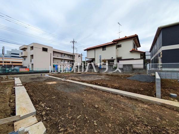 2号地 現地写真 【日野市大字日野】周辺環境はもちろん、日当たりや設備仕様など、実際に行ってみないと分からないことも多くございます。営業担当がご案内いたしますので、お気軽にお問い合わせください。 2号地 現地写真 【日野市大字日野】周辺環境はもちろん、日当たりや設備仕様など、実際に行ってみないと分からないことも多くございます。営業担当がご案内いたしますので、お気軽にお問い合わせください。