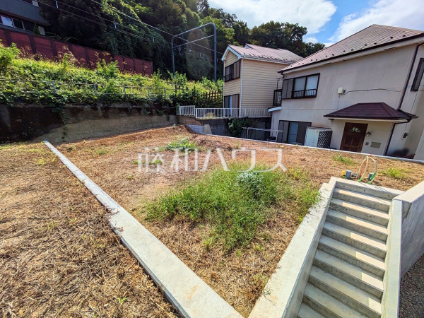 現地写真 【日野市三沢3丁目】建築条件はございませんので、ライフスタイルに合わせた自由なマイホームづくりが可能です。 現地写真 【日野市三沢3丁目】建築条件はございませんので、ライフスタイルに合わせた自由なマイホームづくりが可能です。