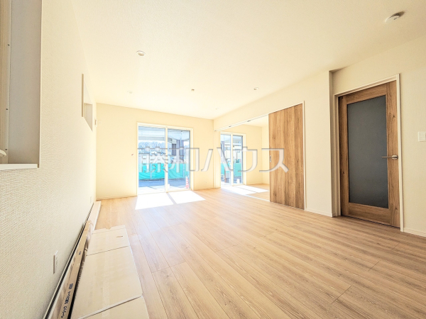 2号棟 リビング 【八王子市長沼町】 2号棟 リビング 【八王子市長沼町】