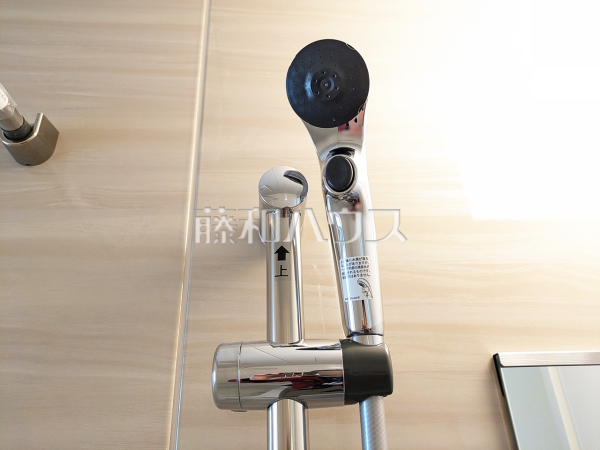 2号棟 浴室シャワーヘッド 【八王子市長沼町】 2号棟 浴室シャワーヘッド 【八王子市長沼町】