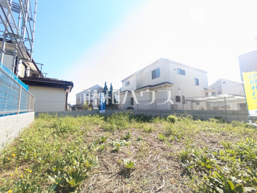 2号地 現地写真 【日野市西平山5丁目】視界いっぱいに広がる青空から、陽光が降り注ぎます。ここに暮らす方々にとって素敵な環境や快適な暮らしを実現します。