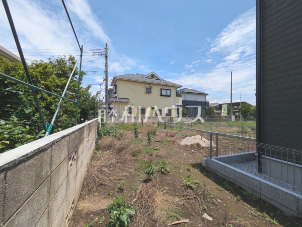 B号地 現地写真 【東村山市恩多町3丁目】 きれいに整備された敷地。これから夢の新邸がここに建ちます。 B号地 現地写真 【東村山市恩多町3丁目】 きれいに整備された敷地。これから夢の新邸がここに建ちます。