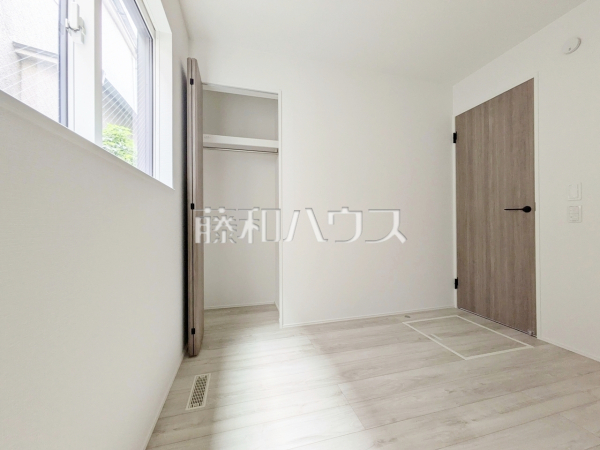 納戸 【練馬区南大泉1丁目】 納戸 【練馬区南大泉1丁目】