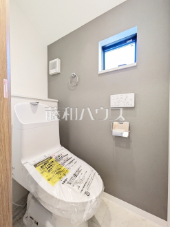 トイレ 【東村山市廻田町3丁目】/撮影日2025/11/10