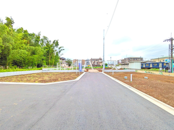 接道状況および現場風景 【小平市小川町2丁目】 接道状況および現場風景 【小平市小川町2丁目】