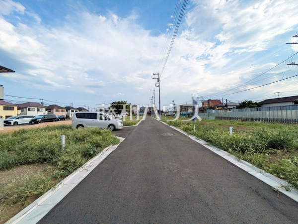 接道状況および現場風景 【小平市小川町2丁目】 接道状況および現場風景 【小平市小川町2丁目】