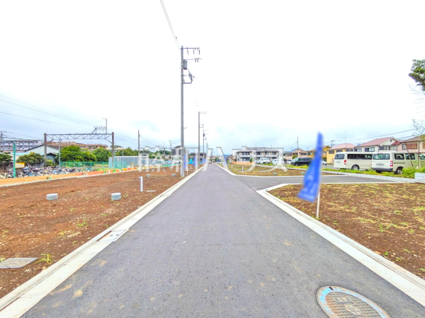 接道状況および現場風景 【小平市小川町2丁目】 接道状況および現場風景 【小平市小川町2丁目】