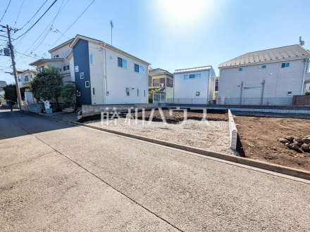 2号棟 現地写真【東久留米市本町4丁目】 お住まい探しは、家の良し悪しだけでなく周辺環境も重要なポイントです。ぜひ一度お客様の目でご覧ください。 /撮影日2025/10/17
