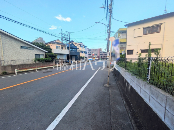 接道状況および現場風景 【八王子市子安町2丁目】 接道状況および現場風景 【八王子市子安町2丁目】