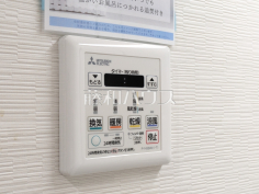 浴室暖房換気乾燥機 【ナイスアーバン志木】 浴室暖房換気乾燥機 【ナイスアーバン志木】