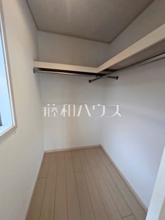 ウォークインクローゼット 【富士見市東みずほ台4丁目】 ウォークインクローゼット 【富士見市東みずほ台4丁目】