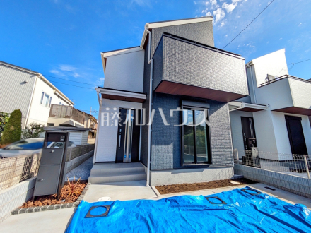 ≪外観≫ 第三者機関により住宅の品質や性能を評価し「安心・安全」を保証する【住宅性能評価書】を取得しております。 【調布市深大寺元町4丁目】/撮影日2025/11/01