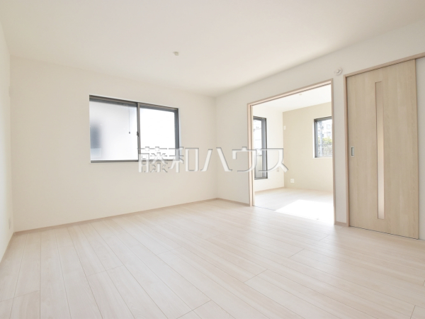 1号棟 リビング 【東大和市奈良橋6丁目】 1号棟 リビング 【東大和市奈良橋6丁目】