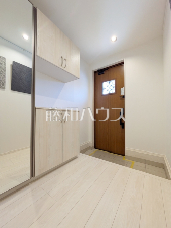 玄関ホール 【杉並区下井草3丁目】 玄関ホール 【杉並区下井草3丁目】
