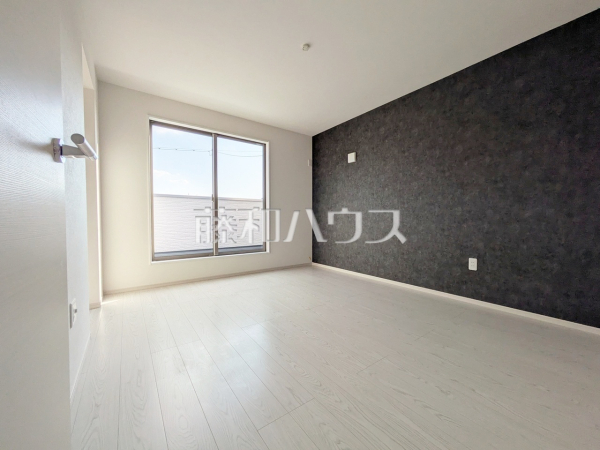 2号棟 居室 【春日井市下津町】部屋の雰囲気や広さ・眺望・間取りの使い勝手など、是非一度、ご自身の目で確かめてみてください。 2号棟 居室 【春日井市下津町】部屋の雰囲気や広さ・眺望・間取りの使い勝手など、是非一度、ご自身の目で確かめてみてください。