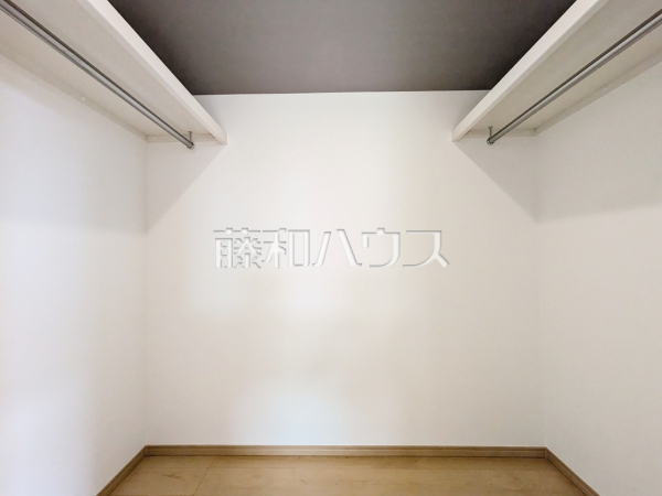 B号棟 ウォークインクローゼット 【八王子市犬目町】 B号棟 ウォークインクローゼット 【八王子市犬目町】