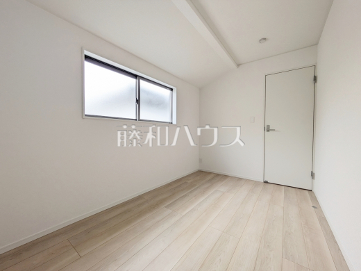 居室 【新座市片山2丁目】