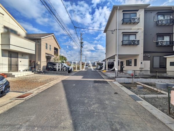 接道状況および現場風景 【春日井市出川町】 接道状況および現場風景 【春日井市出川町】