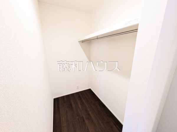 2号棟 ウォークインクローゼット 【春日井市岩成台7丁目】 2号棟 ウォークインクローゼット 【春日井市岩成台7丁目】
