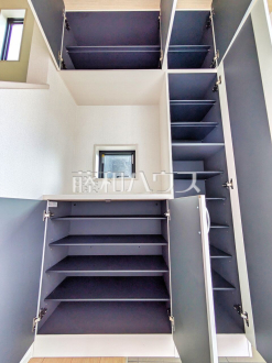 2号棟 収納 【西東京市芝久保町3丁目】/撮影日2025/09/26