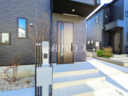 2号棟 玄関 【西東京市芝久保町3丁目】/撮影日2025/11/10