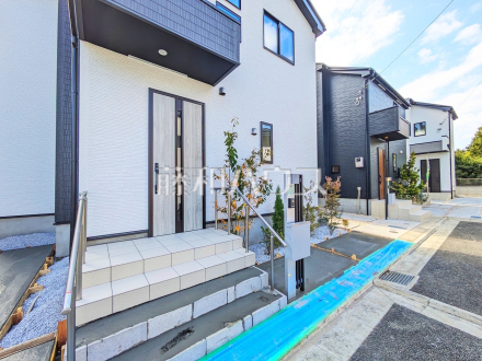 4号棟 玄関 【西東京市芝久保町3丁目】/撮影日2025/10/30